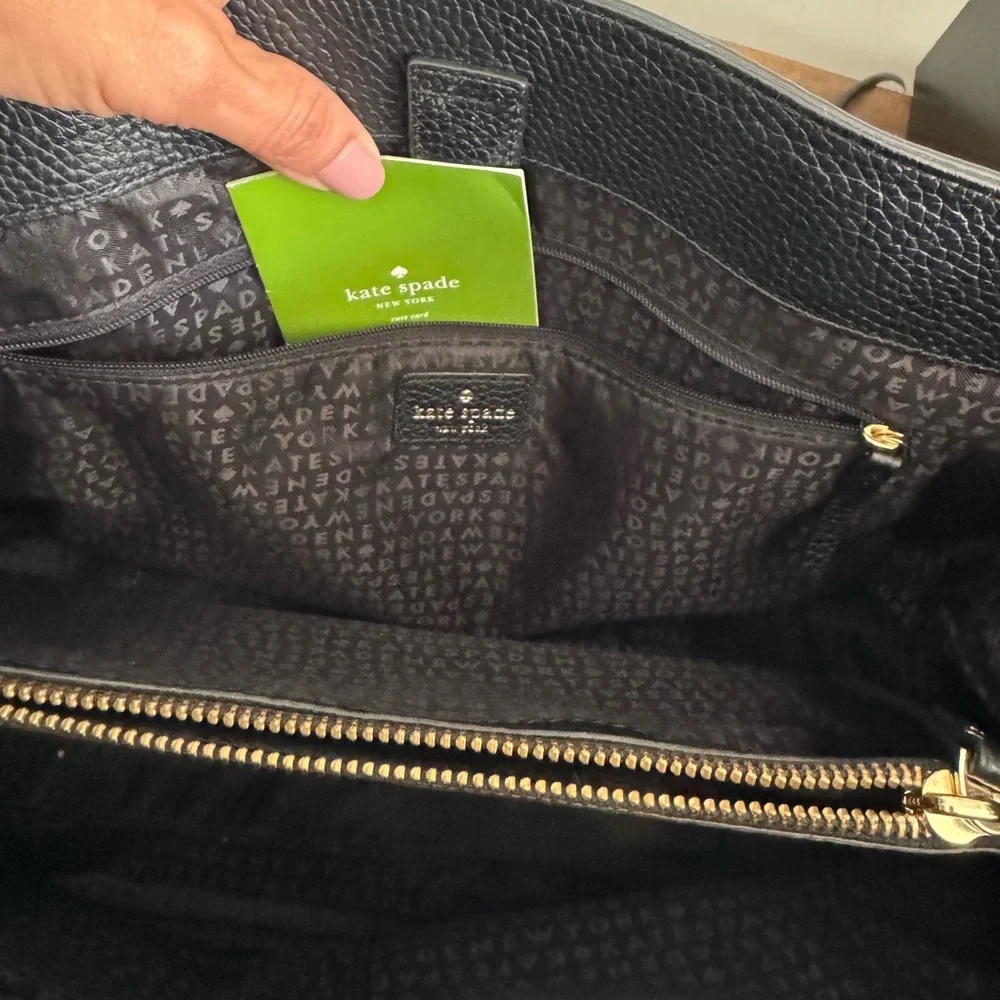 Kate Spade Black and Cream Shoulder Bag - Picture 6 of 9